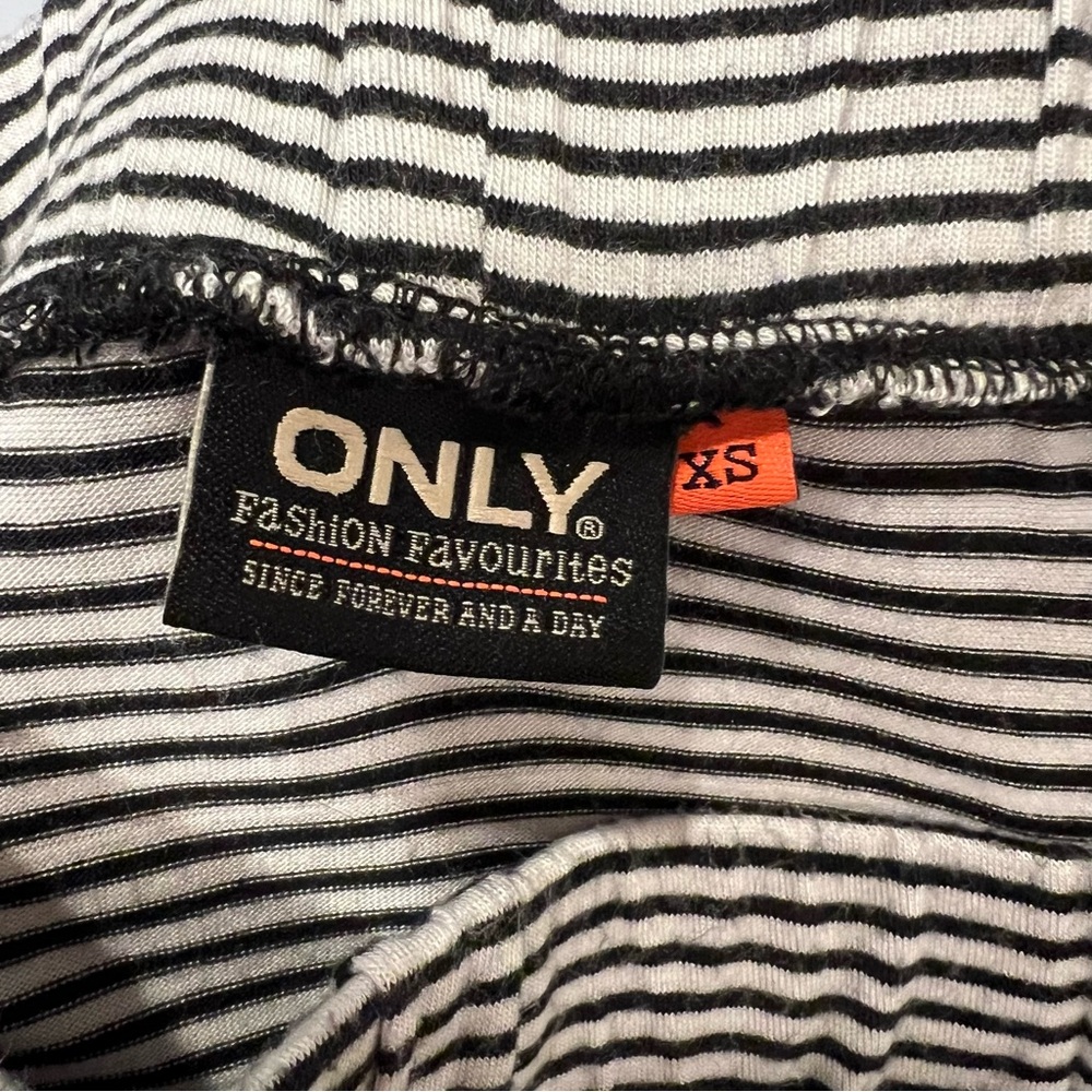 ONLY black & white striped maxi skirt - Picture 4 of 4